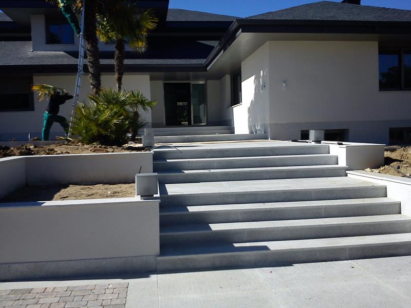 Escaleras en Granito